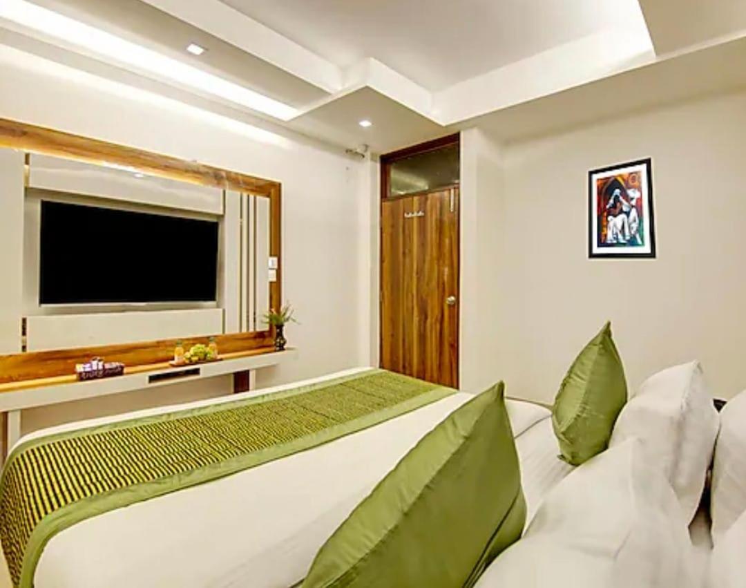 Radiant Hotel,andheri East Terminal 1,2 Mumbai