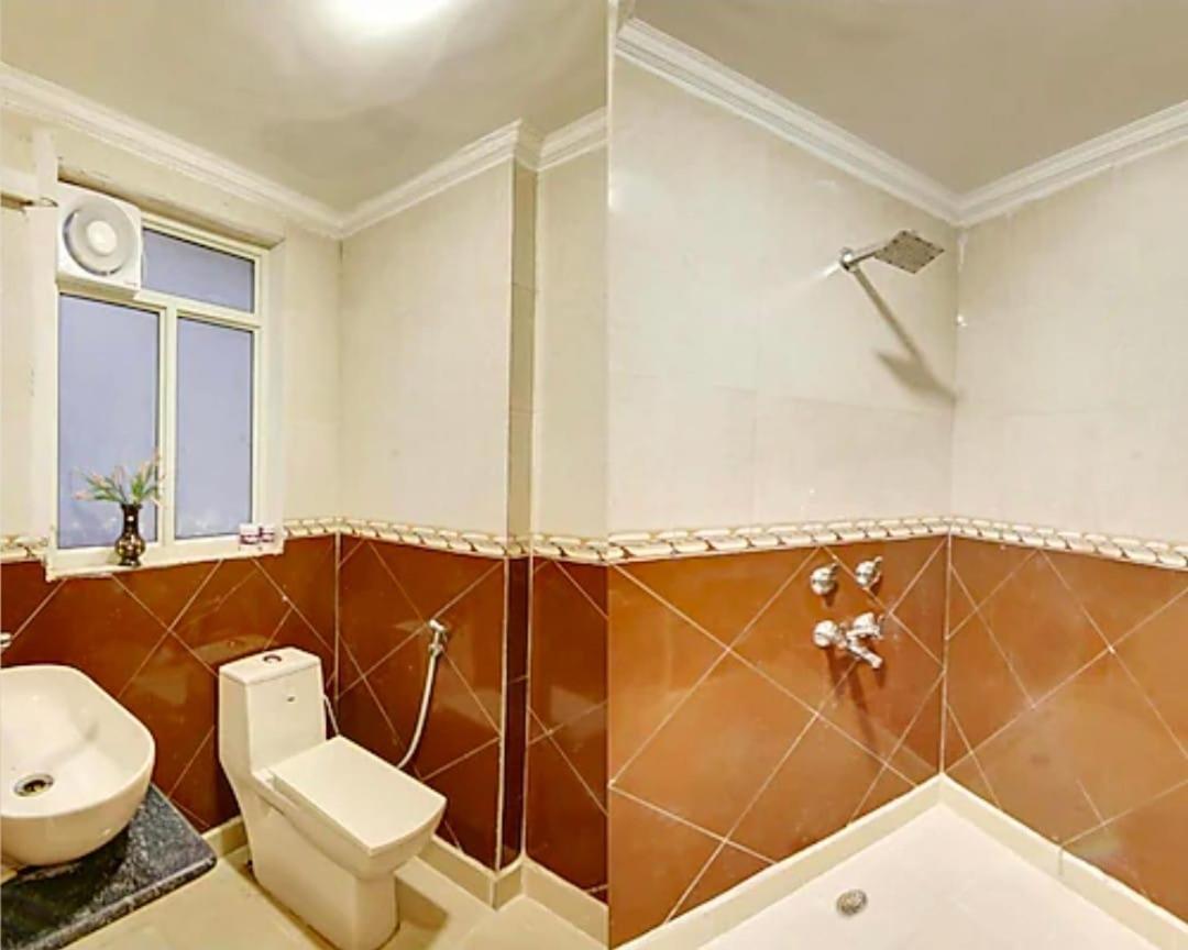 Hotel Radiant Hotel,andheri East Terminal 1,2 3*